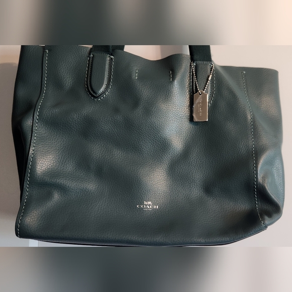 Coach purse New without tags. Beautiful leather emerald color. - Picture 2 of 9